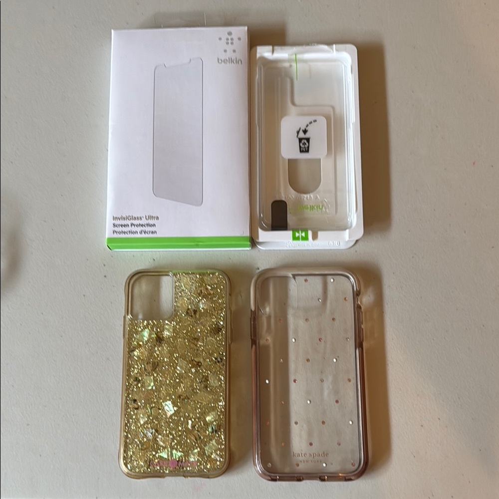iPhone 11Pro Plastic Cases + belkin Screen Saver